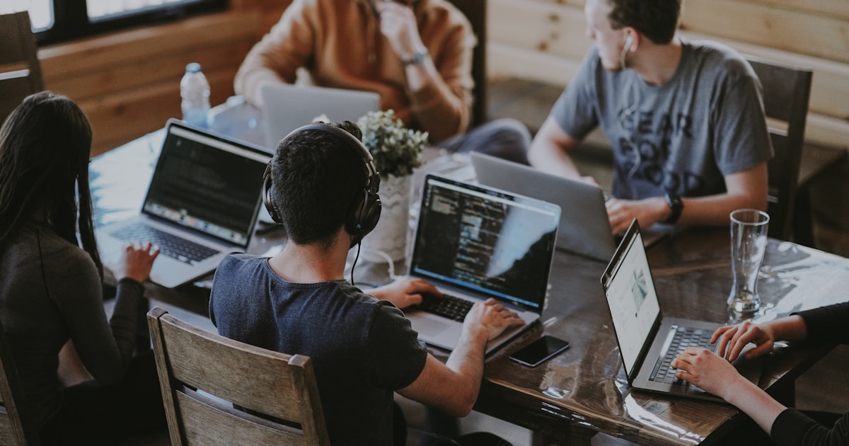 The CPG Sales Team Blueprint: When Brokers Aren't Enough (And How to Build What Comes Next)